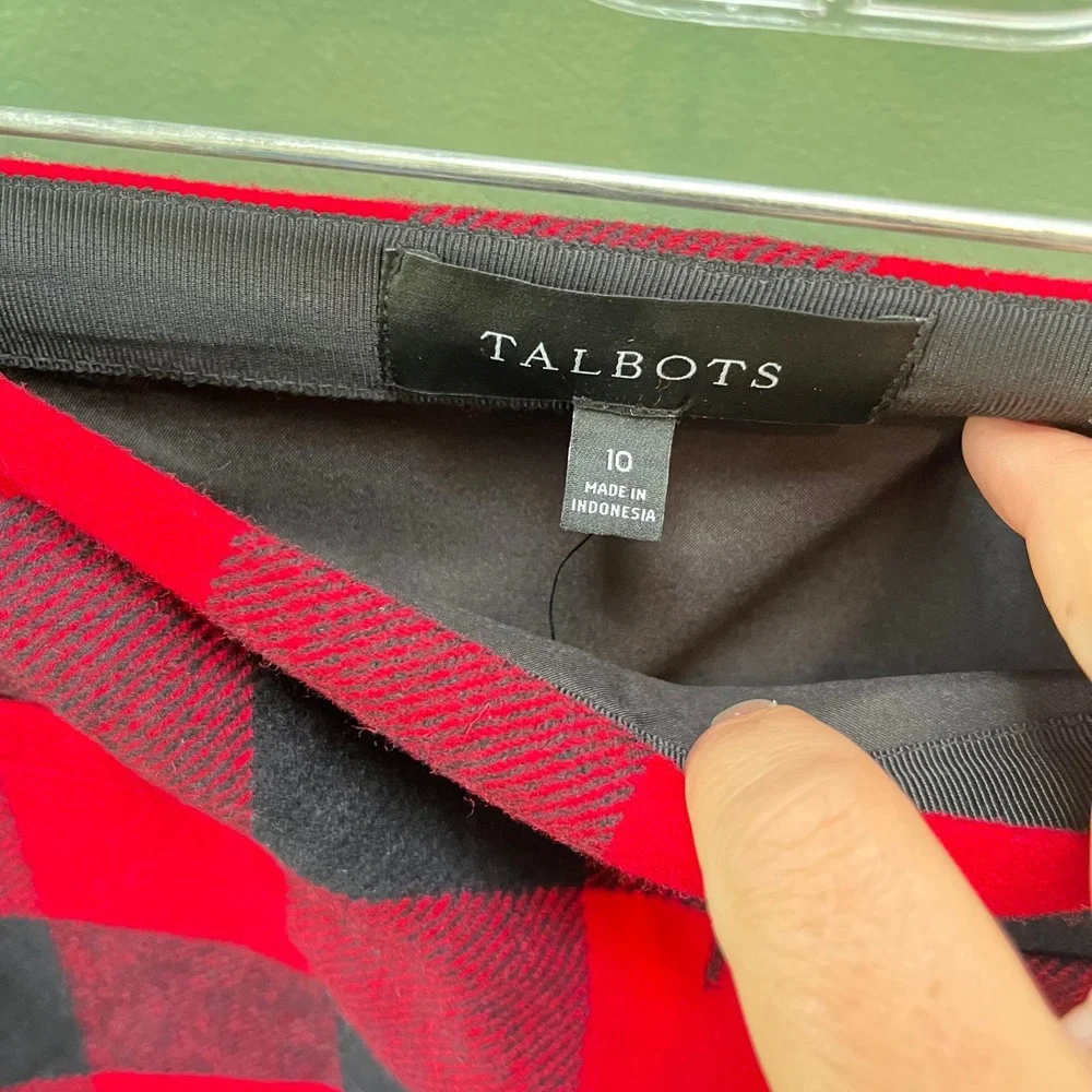 Talbots Women's Red Black Buffalo Plaid Wool Blend Mini Skirt Size 10‎